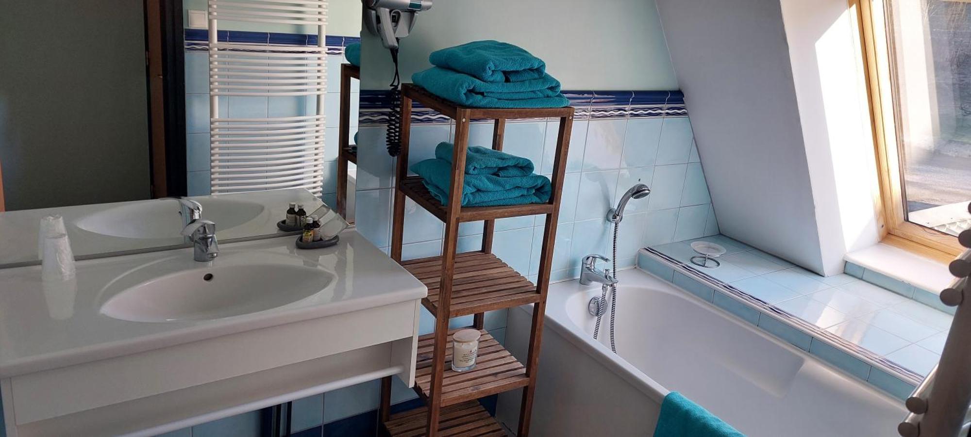 La Forge De Labbaye Hotell Liessies Exteriör bild