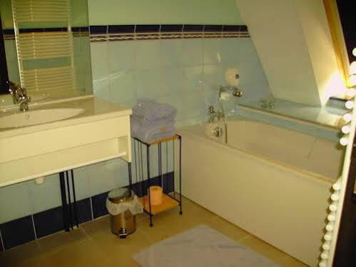 La Forge De Labbaye Hotell Liessies Exteriör bild